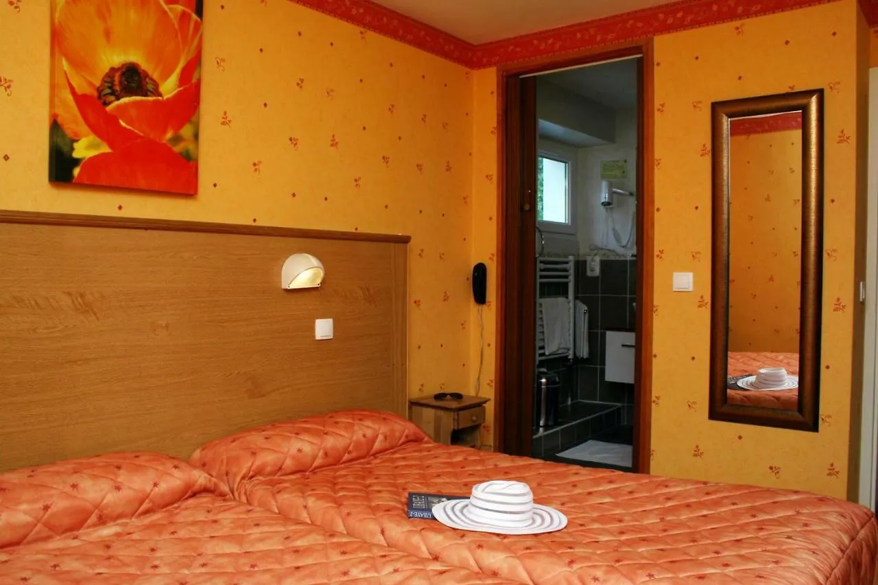 Hotel Bel'Air Jausiers 2*,
